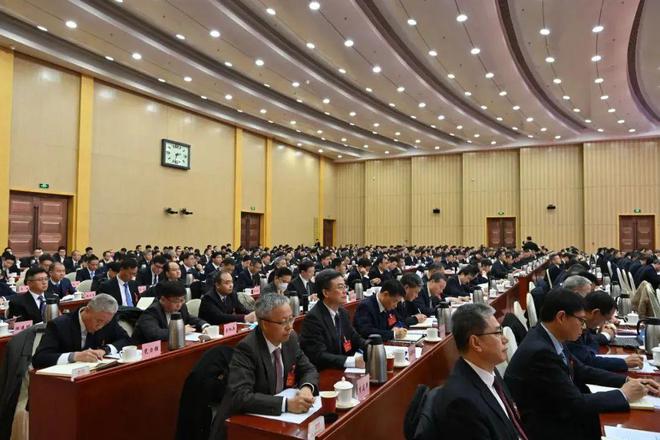 中国石化召开2024年工作会议暨落实中央巡视整改工作推进会(图1) 中国石化召开2024年工作会议暨落实中央巡视整改工作推进会(图1)