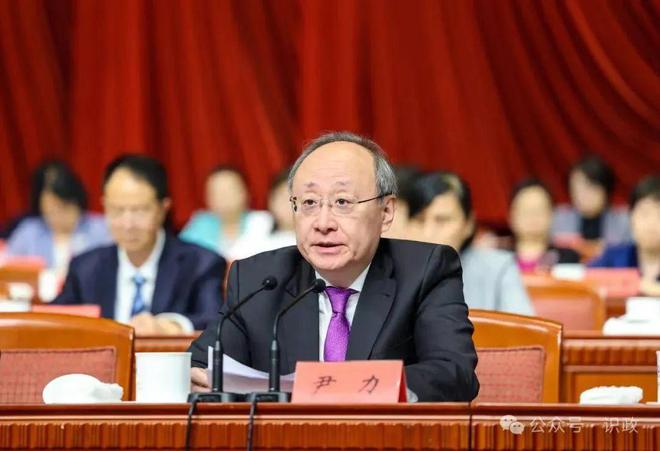 北京市第十五次妇女代表大会召开尹力勉励广大妇女积极投身中国式现代化建设为首都改革发展贡献巾帼力量(图2) 北京市第十五次妇女代表大会召开尹力勉励广大妇女积极投身中国式现代化建设为首都改革发展贡献巾帼力量(图2)